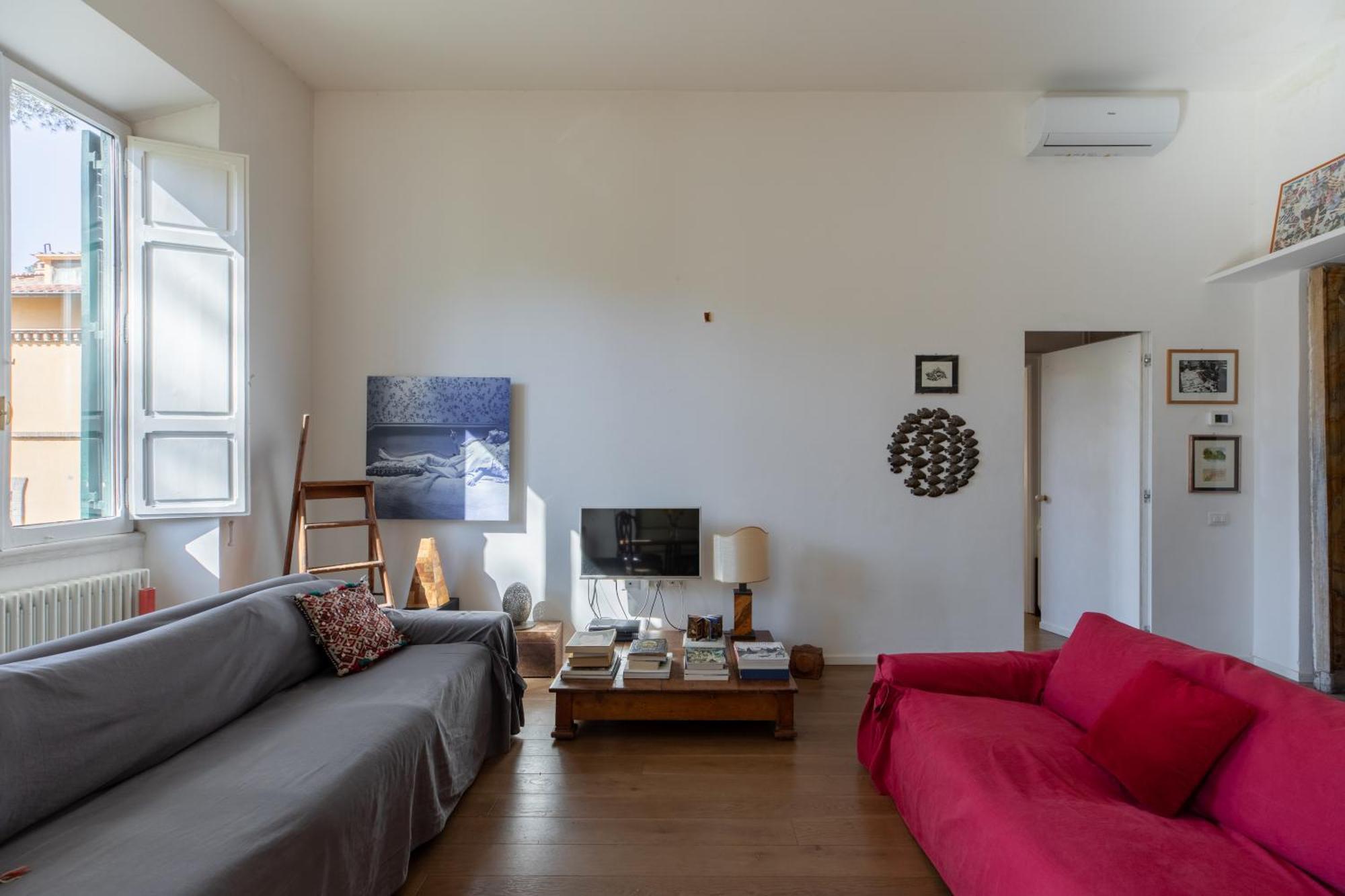 Apartment Iflat Trastevere Bright And Comfy 2 Bedroom