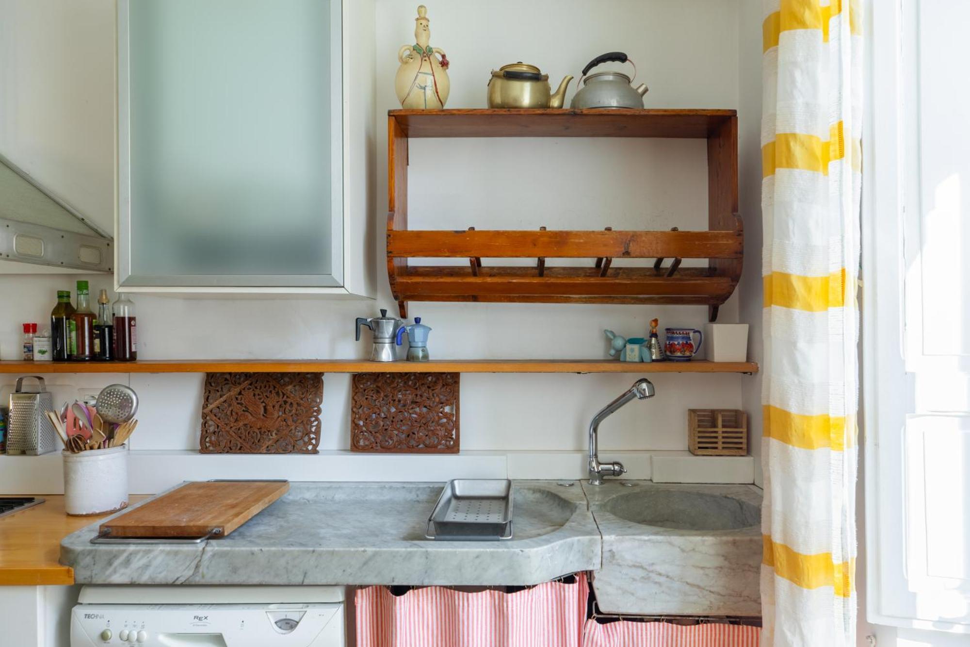 Iflat Trastevere Bright And Comfy 2 Bedroom